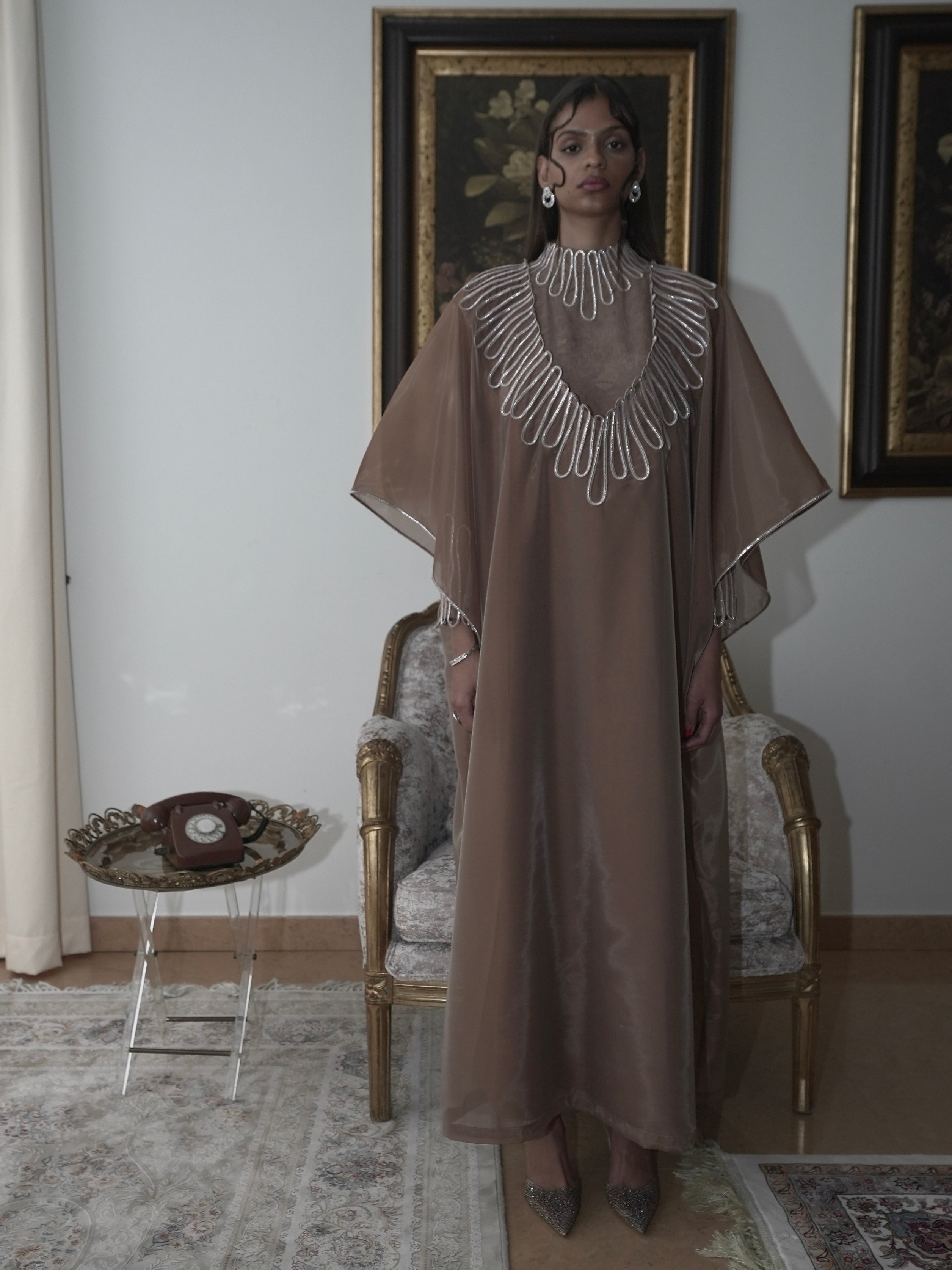 “U WAVES” - MOCHA