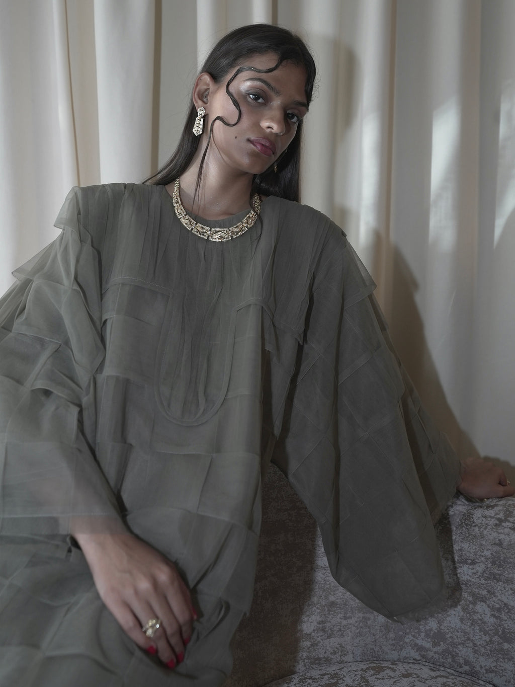 “KHOOSE JALABIYA” | OLIVE