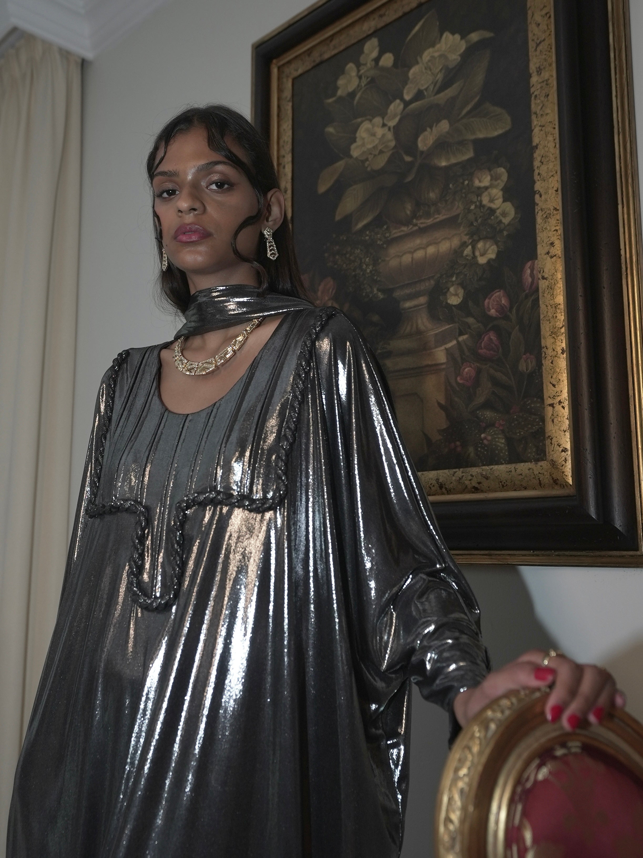 “GLOSSY MUKHAWAR” - SILVER